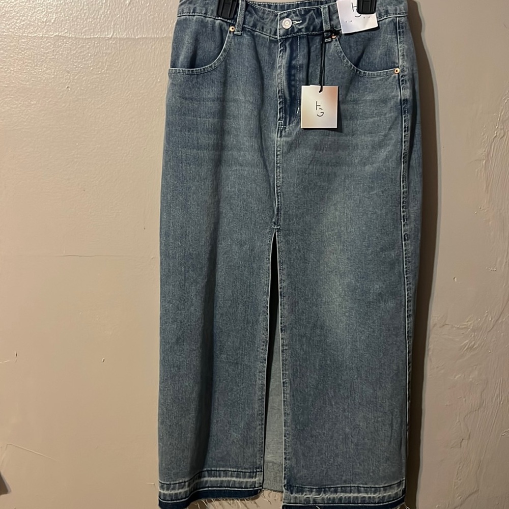 Happily Grey maxi denim skirt size 7